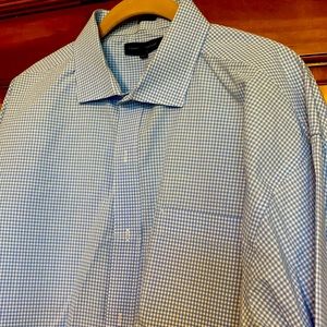 Tommy Hilfiger Men’s Button-up Dress Shirt